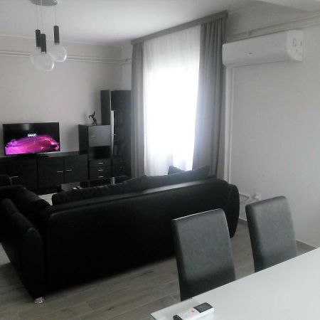 Apartment Sandra Βόντιτσε Εξωτερικό φωτογραφία